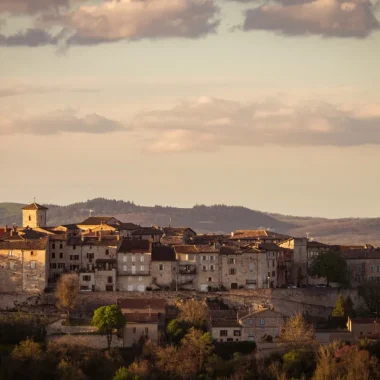 Une semaine depuis Castelnau-de-Montmiral