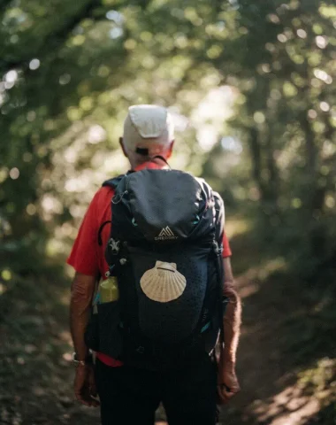 Randonner sur le chemin de Saint-Jacques-de-Compostelle