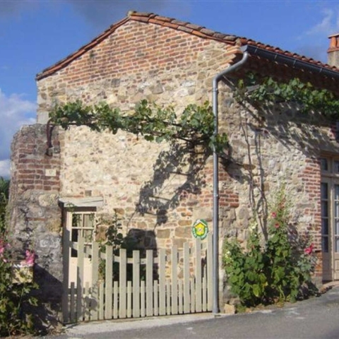 Au Grain de Sel Gîte Cordes Sur Ciel, Tarn, G763