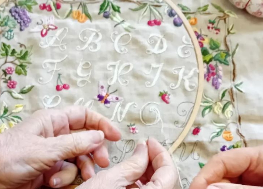 Atelier broderies et chiffons -  Musée des Beaux-arts